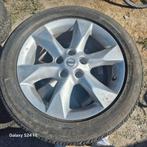 Nissan banden met velgen 215/55 R17, Ophalen, Band(en)