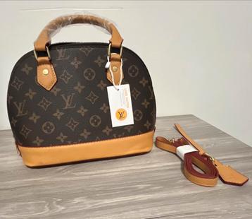 Louis Vuitton Alma BB Monogram – In Nieuwstaat + Riem beschikbaar voor biedingen