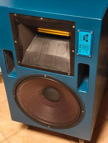 SA blue box ( vintage) kraaknet ️ beschikbaar voor biedingen