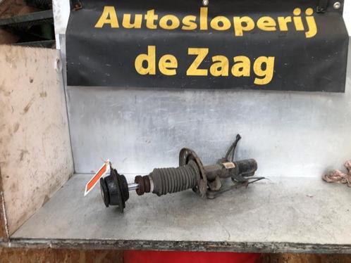 Schokdemperpoot rechts-voor van een Alfa Romeo Giulietta, Auto-onderdelen, Ophanging en Onderstel, Alfa Romeo, Gebruikt, 3 maanden garantie