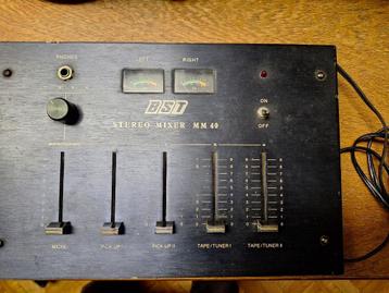 Mengpaneel BST stereo MM40, Musique & Instruments, Tables de mixage, Enlèvement ou Envoi