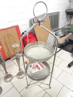 Metalen etagère – decoratief – onderste plateau ook anawezig, Ophalen