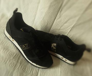 Emporio Armani EA7 sneakers beschikbaar voor biedingen