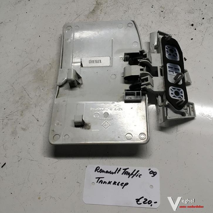 Renault Traffic Opel Vivaro 2009 2.0 diesel  Tankklep, Auto-onderdelen, Carrosserie, Deur, Gebruikt, Ophalen of Verzenden
