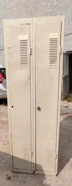 Armoire casier industrielle vintage en métal casier 2 ou arm, Utilisé, Enlèvement ou Envoi
