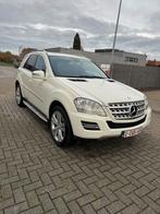 Mercedes ML 300 CDi, Auto's, Automaat, Euro 5, Zwart, Wit