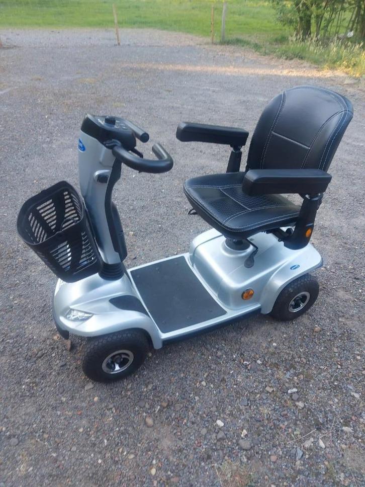 Compacte en demontabele scootmobiel – bijna niet gebruikt, Diversen, Brommobielen en Scootmobielen, Zo goed als nieuw, Invacare