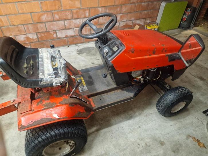 MTD Zitmaaier, Tuin en Terras, Zitmaaiers, Gebruikt, Ophalen