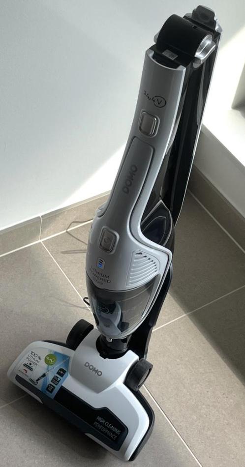 Domo steelstofzuiger 2 in 1 met oplaadbare batterij, 14,4 V,, Elektronische apparatuur, Stofzuigers, Zo goed als nieuw, Stofzuiger