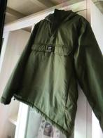 Amper gedragen kakigroene jas Mt: 38 ( S/M ) Pull&Bear, Maat 38/40 (M), Ophalen of Verzenden, Zo goed als nieuw, Pull & Bear