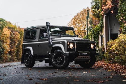 Land Rover Defender 90/OPTION COMPLÈTE, Autos, Land Rover, Entreprise, Achat, 4x4, ABS, Air conditionné, Alarme, Bluetooth, Verrouillage central