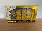 Collection speciale celebrations pikachu V-union FR, Hobby en Vrije tijd, Verzamelkaartspellen | Pokémon, Ophalen of Verzenden