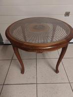 Ronde eiken salontafel. 0486 215927, Ophalen