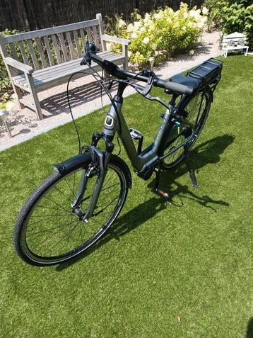Elektrische damesfiets Giant Grand Tour E+1 te koop. beschikbaar voor biedingen