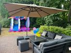 SPLINTERNIEUWE luxe zweefparasol 3x3m taupe Garden Plus, Ophalen, Kantelbaar, Nieuw, Zweefparasol
