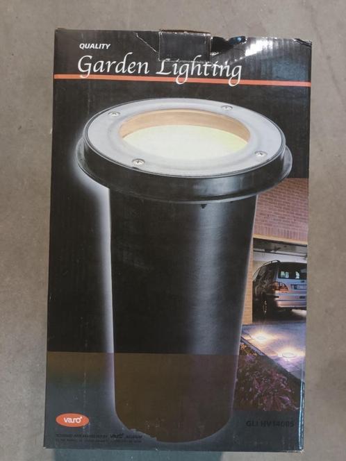 Tuinverlichting "VARO", Tuin en Terras, Buitenverlichting, Nieuw, Kunststof, Netvoeding, Waterbestendig, Ophalen of Verzenden