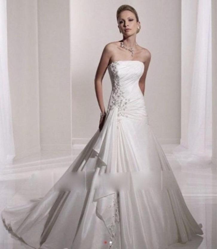 sale trouwjurk Grote maat trouwjurk maat 46 48 50 52, Kleding | Dames, Trouwkleding en Trouwaccessoires, Nieuw, Trouwjurk, Ophalen of Verzenden