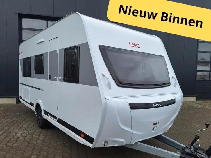 LMC Sassino 460 e - 2023 - enkele bedden - Topper incl Mover, Caravans en Kamperen, Caravans, Particulier, tot en met 3, 750 - 1000 kg