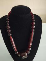 Bakelite cherry amber halsketting., Handtassen en Accessoires, Ophalen of Verzenden, Gebruikt, Overige kleuren, Overige materialen