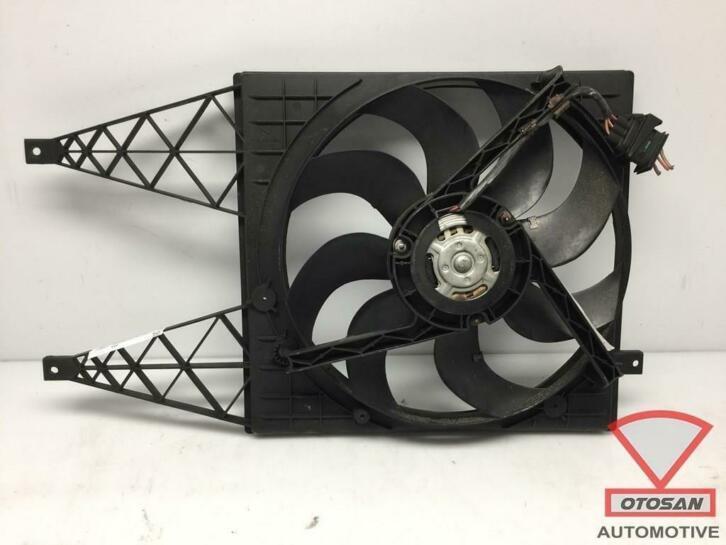 vw polo 9n 9n3 ibiza 6l koelvin ventilator 6q0121207n, Auto-onderdelen, Airco en Verwarming, Volkswagen, Gebruikt