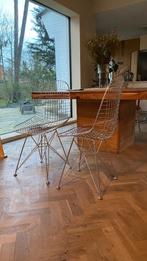 Eames wire chairs geïnspireerd, Huis en Inrichting, Eames by vitra geïnspireerd, Twee, Metaal, Zo goed als nieuw