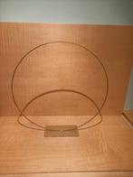 Metalen ring op voet (goudkleurig) 40 cm voor bloemschikken, Hobby en Vrije tijd, Ophalen of Verzenden, Nieuw