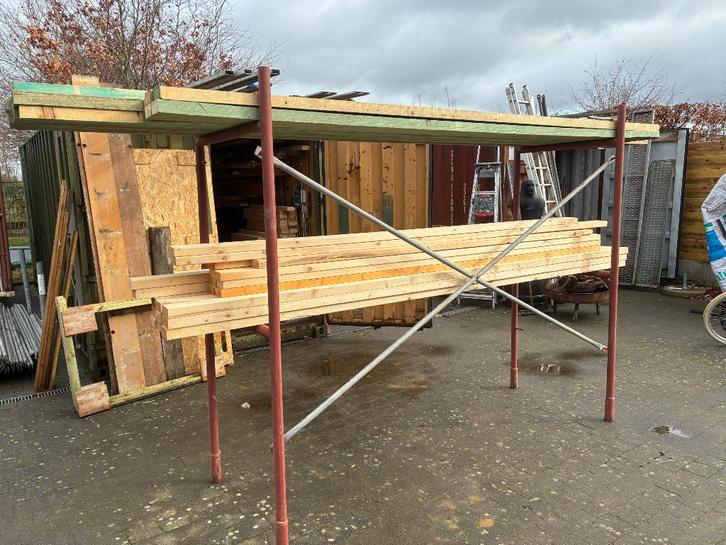 Balken, planken, plinten, enz…, Doe-het-zelf en Bouw, Hout en Planken, Zo goed als nieuw, Ophalen