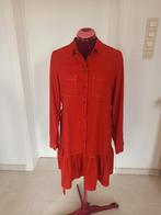 Elegante jurk met ruches aan de onderkant. Clockhouse T 36, Kleding | Dames, CLOCKHOUSE, Oranje, Ophalen of Verzenden, Zo goed als nieuw