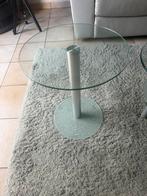 Glazen bijzettafel, Ophalen