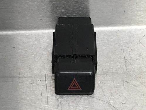 ALARMLICHTEN SCHAKELAAR Toyota HiAce II (01-1989/12-2012), Auto-onderdelen, Dashboard en Schakelaars, Toyota, Gebruikt