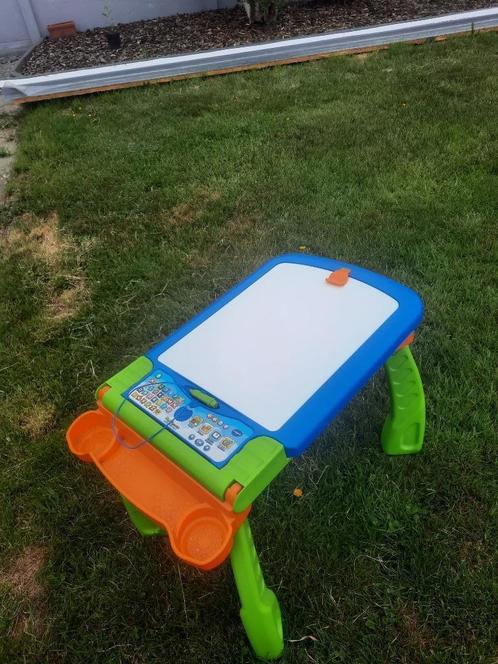 Magi chevalet interactif (tableau neuf), Kinderen en Baby's, Speelgoed | Vtech, Zo goed als nieuw, 4 tot 6 jaar, Ophalen