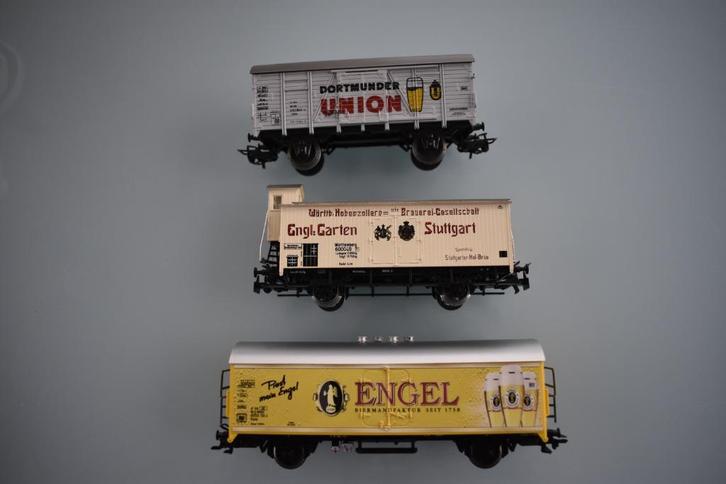 (9A) 3 Märklin HO bierwagons lees beschrijving, Hobby en Vrije tijd, Modeltreinen | H0, Zo goed als nieuw, Wagon, Wisselstroom