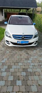 B 250e, Auto's, Mercedes-Benz, Voorwielaandrijving, Zwart, Wit, Elektrisch