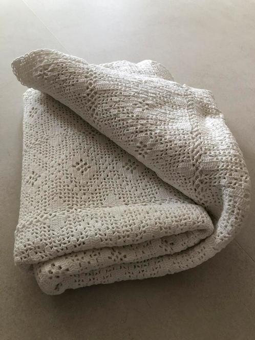 Gehaakte wit katoenen sprei, Huis en Inrichting, Woonaccessoires | Plaids en Woondekens, Zo goed als nieuw, Ophalen of Verzenden