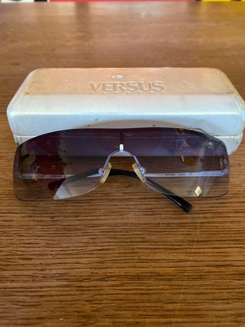 Zonnebril Versus Versace 5022  beschikbaar voor biedingen
