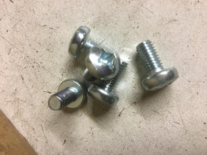 SCHROEVEN M6 X 12, Bricolage & Construction, Quincaillerie & Fixations, Neuf, Vis, Moins de 50 mm, Enlèvement