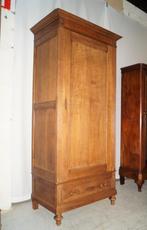 Hoge antieke Franse 1-deurs linnen-/kleerkast eik H 212 B 98, Antiek en Kunst, Ophalen