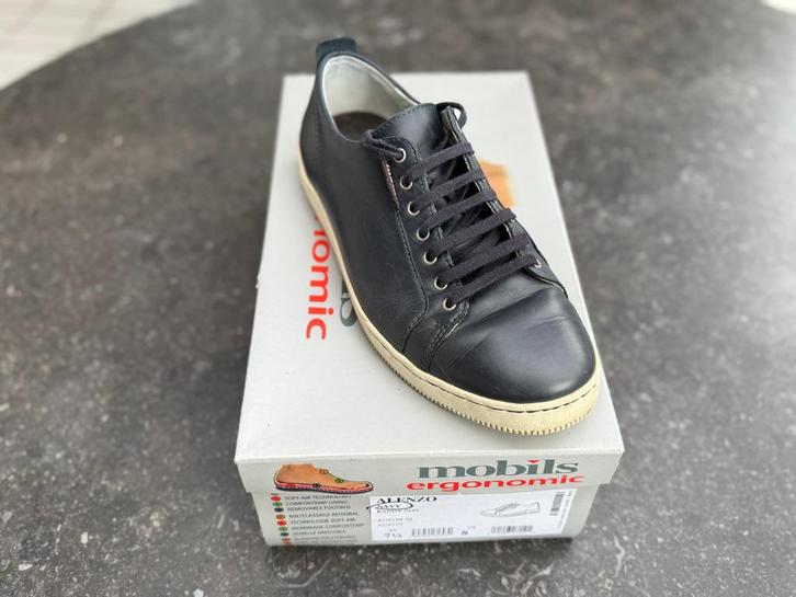 Sneaker "MOBILS": Navy blauw - maat 41,5, Kleding | Heren, Schoenen, Gedragen, Sneakers, Blauw, Ophalen