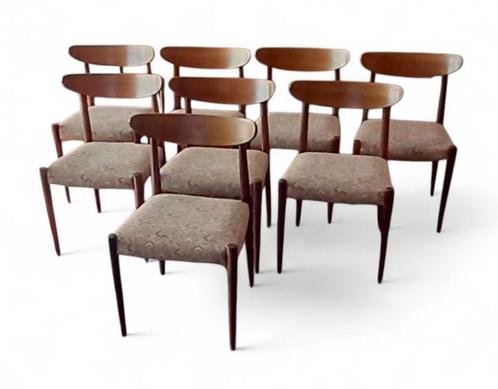 Vintage Oswald Vermaercke V-vormige stoelen model Paola jare, Huis en Inrichting, Woonaccessoires | Overige, Zo goed als nieuw