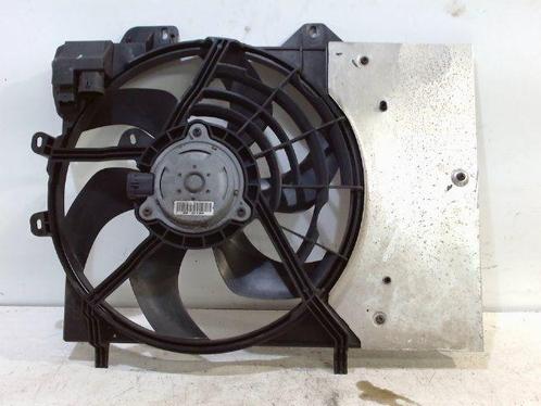 KOELVENTILATORMOTOR Citroën DS3 (SA) (9682895680), Auto-onderdelen, Airco en Verwarming, Citroën, Gebruikt