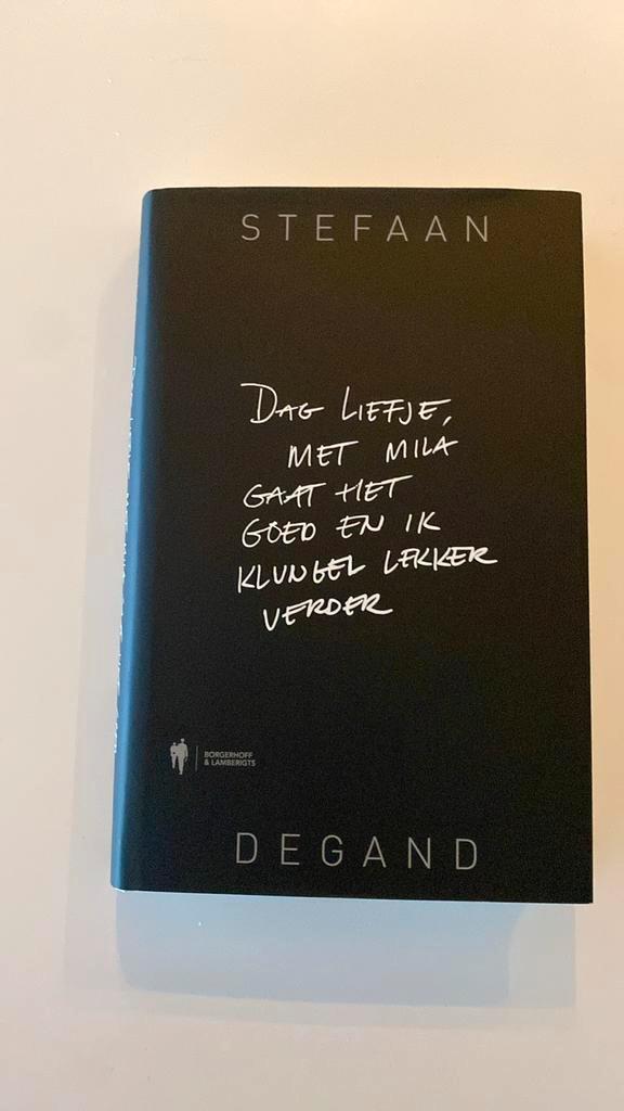 Dag liefje, met MIla gaat het goed en ik klungel lekker verd, Boeken, Overige Boeken, Zo goed als nieuw, Ophalen of Verzenden