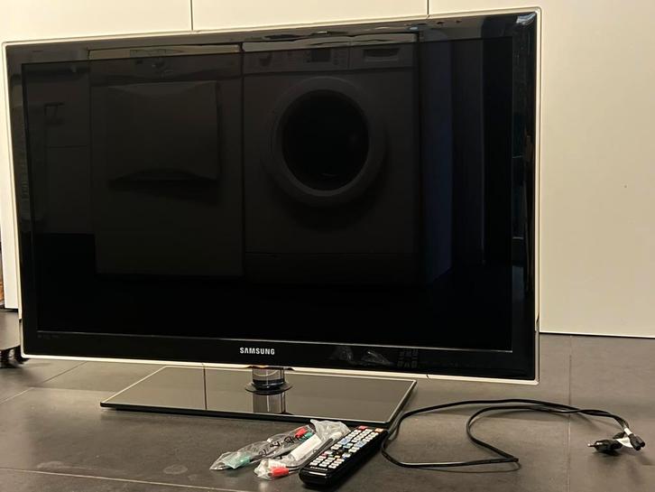 Samsung 40” inch led tv, Audio, Tv en Foto, Televisies, Gebruikt, LED, 100 cm of meer, Samsung, Ophalen