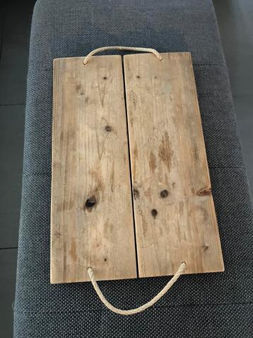Houten Dienblad. beschikbaar voor biedingen