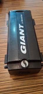 Battery giant, Fietsen en Brommers, Fietsaccessoires | Fietsaccu's, Ophalen of Verzenden, Zo goed als nieuw