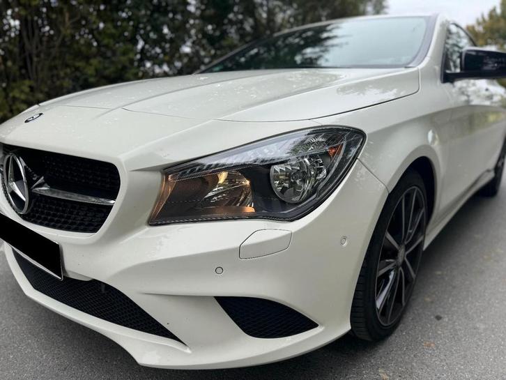 Mercedes-Benz CLA whatsapp :+31 612733792, Auto's, Mercedes-Benz, Particulier, CLA, Airbags, Lederen bekleding, Benzine, Euro 6