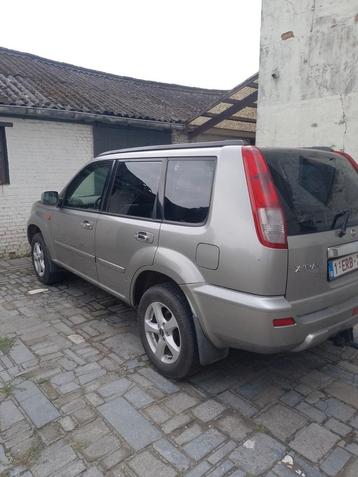 Nissan X trail lichte vracht  disponible aux enchères