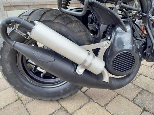 Yasuni R minarelli verticaal booster next stunt, Fietsen en Brommers, Brommeronderdelen | Scooters, Zo goed als nieuw, Uitlaat