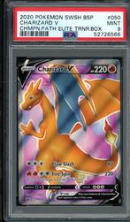 Charizard V PSA 9 - SWSH050 - Sword & Shield Promo 2020, Hobby en Vrije tijd, Verzamelkaartspellen | Pokémon, Verzenden, Zo goed als nieuw