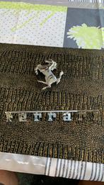 Originele Ferrari emblemen, Ophalen, Zo goed als nieuw