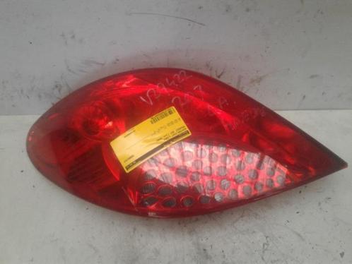Achterlicht links van een Peugeot 207, Auto-onderdelen, Verlichting, Peugeot, Gebruikt, 3 maanden garantie, Ophalen of Verzenden